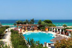 taxi-to-antigoni-beach-hotel-and-suites